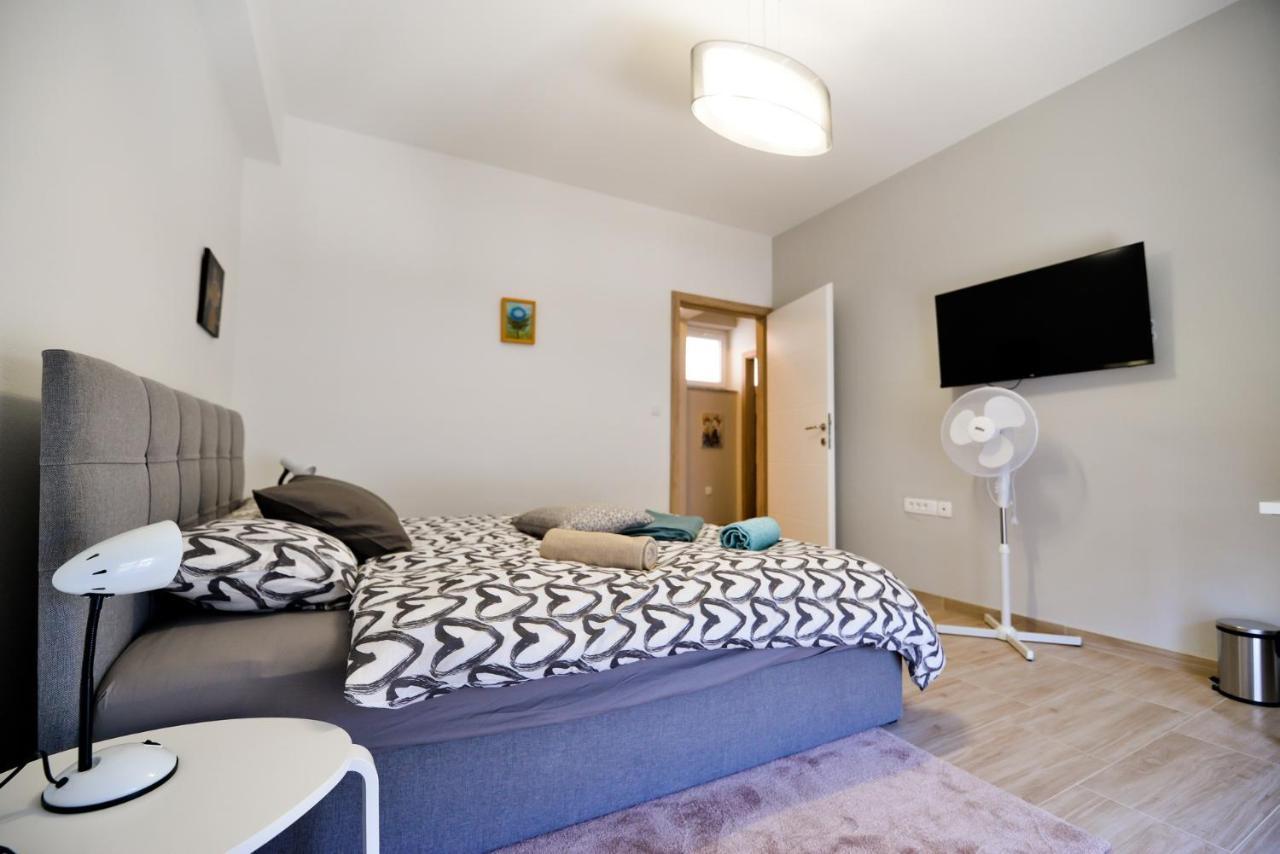 Apartment Rocky II Zadar Buitenkant foto